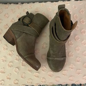 P Monjo Suede Chunky Flat Booties Grey Size 36